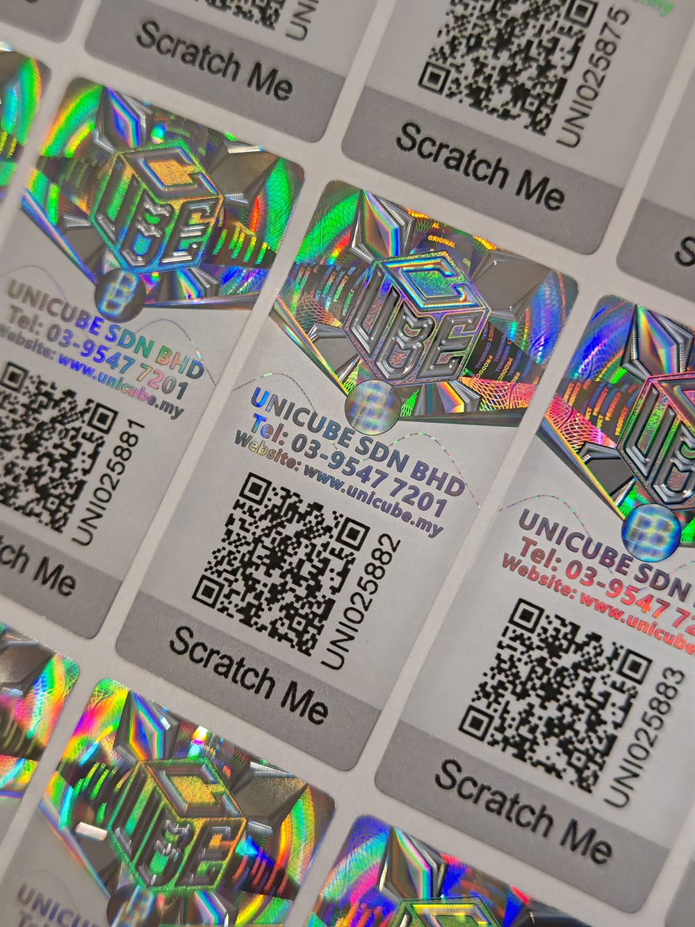 hologram-banner
